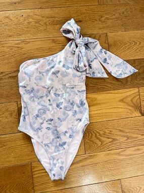 Victoria's Secret One-Shoulder Floral One-Piece Swimsuit in Light Pink and Blue